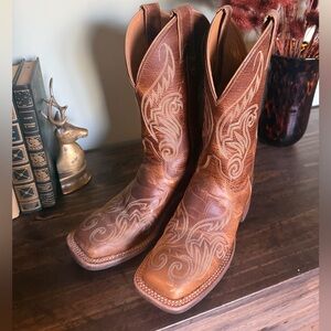 Justin Boots Tan Leather Western Footwear